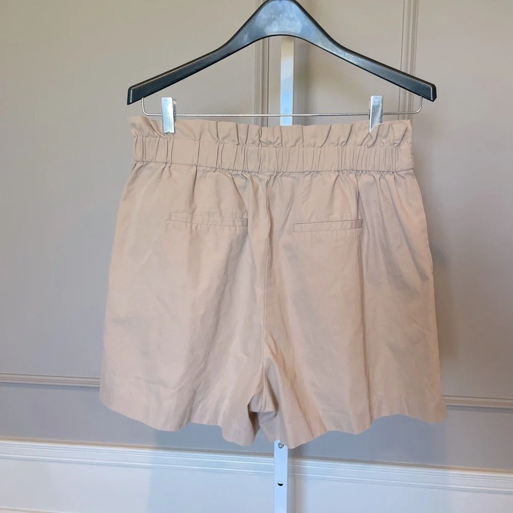 Banana Republic Shorts 12 Sailor Waist Paper Bag Tan Organic Cotton Pleated Cute